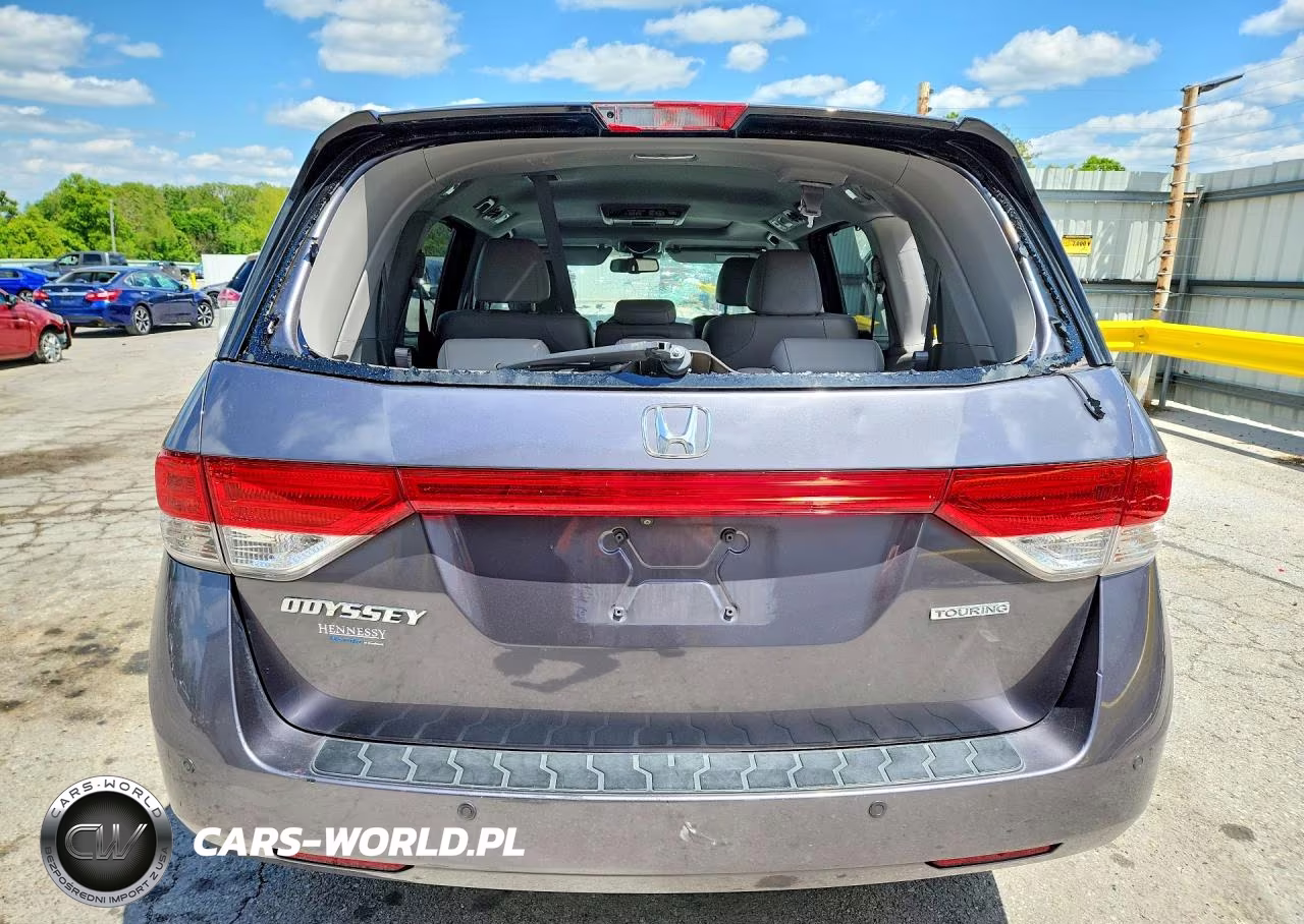 2015 Honda Odyssey Touring VIN:5FNRL5H94FB056631 - 6