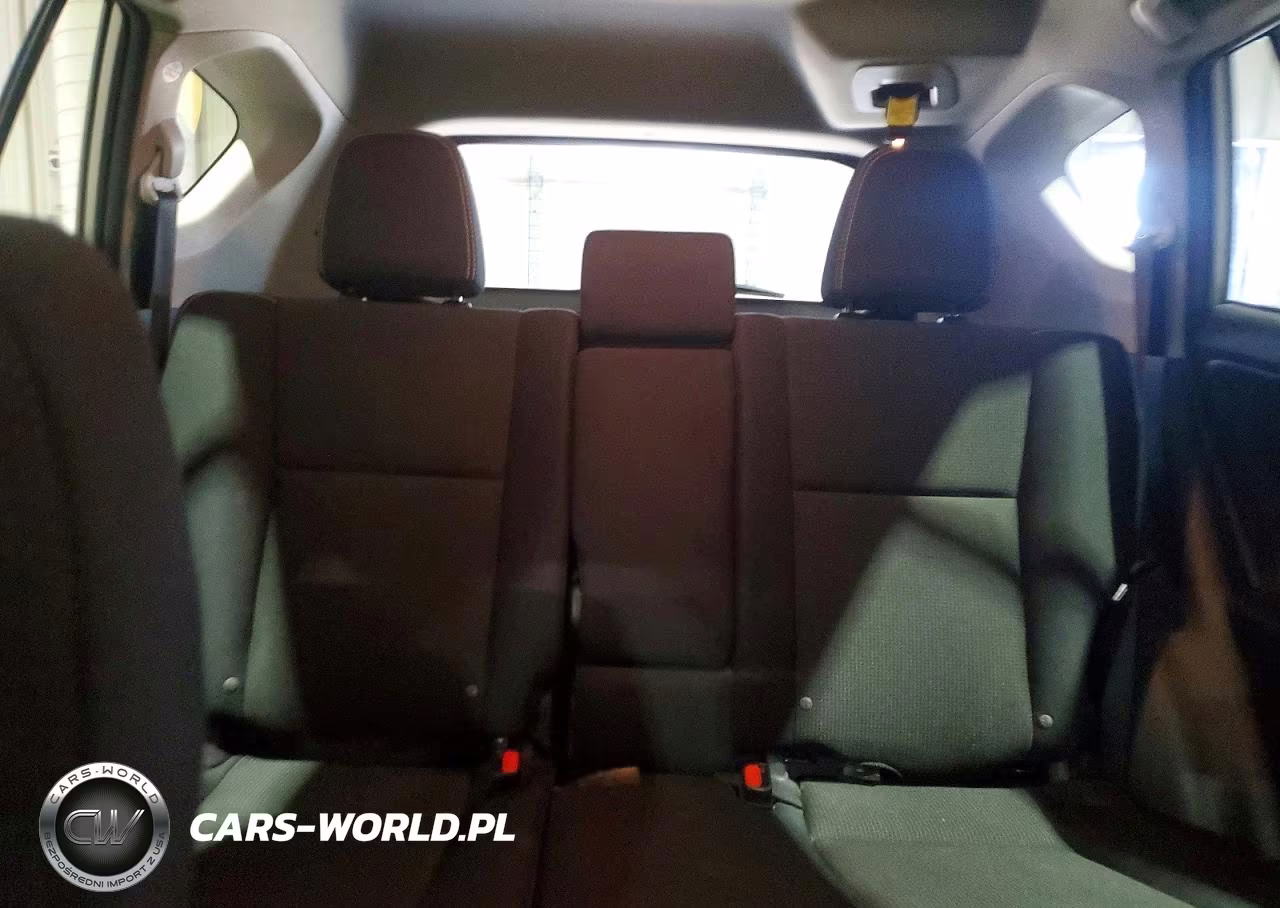 2018 Toyota Rav4 Xle VIN:2T3RFREV5JW793372 - 10