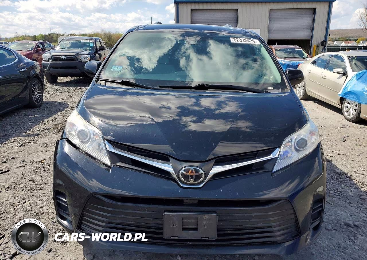 2018 Toyota Sienna 4X4 Le VIN:5TDJZ3DC5JS198881 - 5