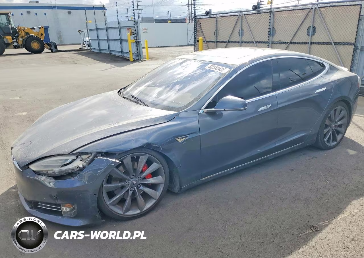 2016 Tesla Model S – zdjęcie 1 z 12