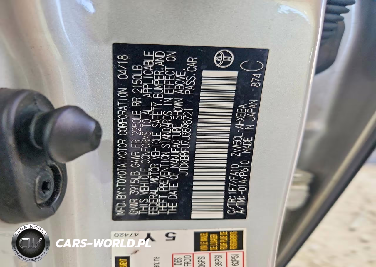 2018 Toyota Prius Two VIN:JTDKBRFU7J3598721 - 13