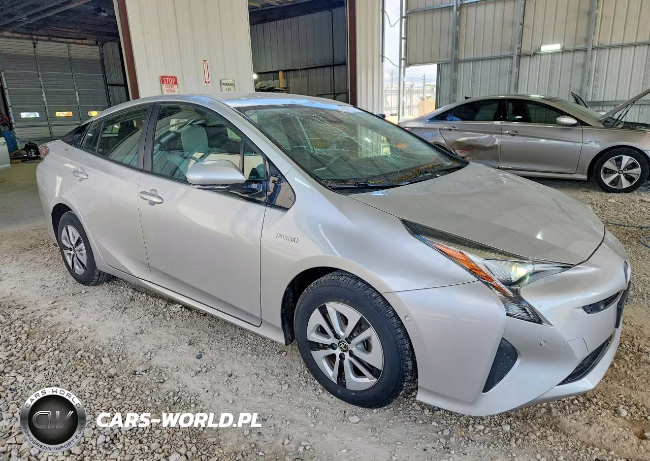 2018 Toyota Prius Two VIN:JTDKBRFU7J3598721 - 4