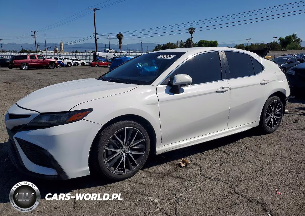 2021 Toyota Camry Se – zdjęcie 1 z 12