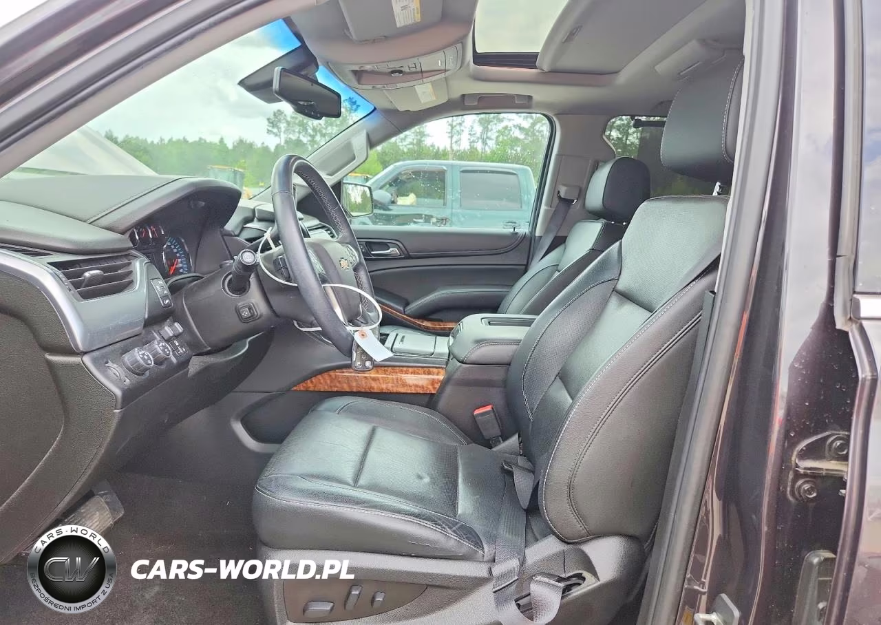 2018 Chevrolet Tahoe K1500 Premier VIN:1GNSKCKC3JR350304 - 7