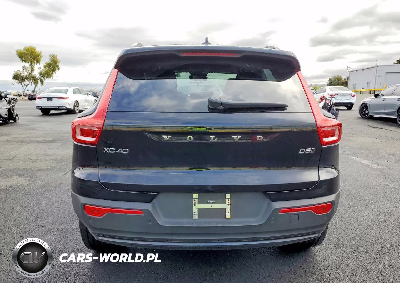 2025 Volvo Xc40 Plus VIN:YV4L12UC8S2464443 - 6