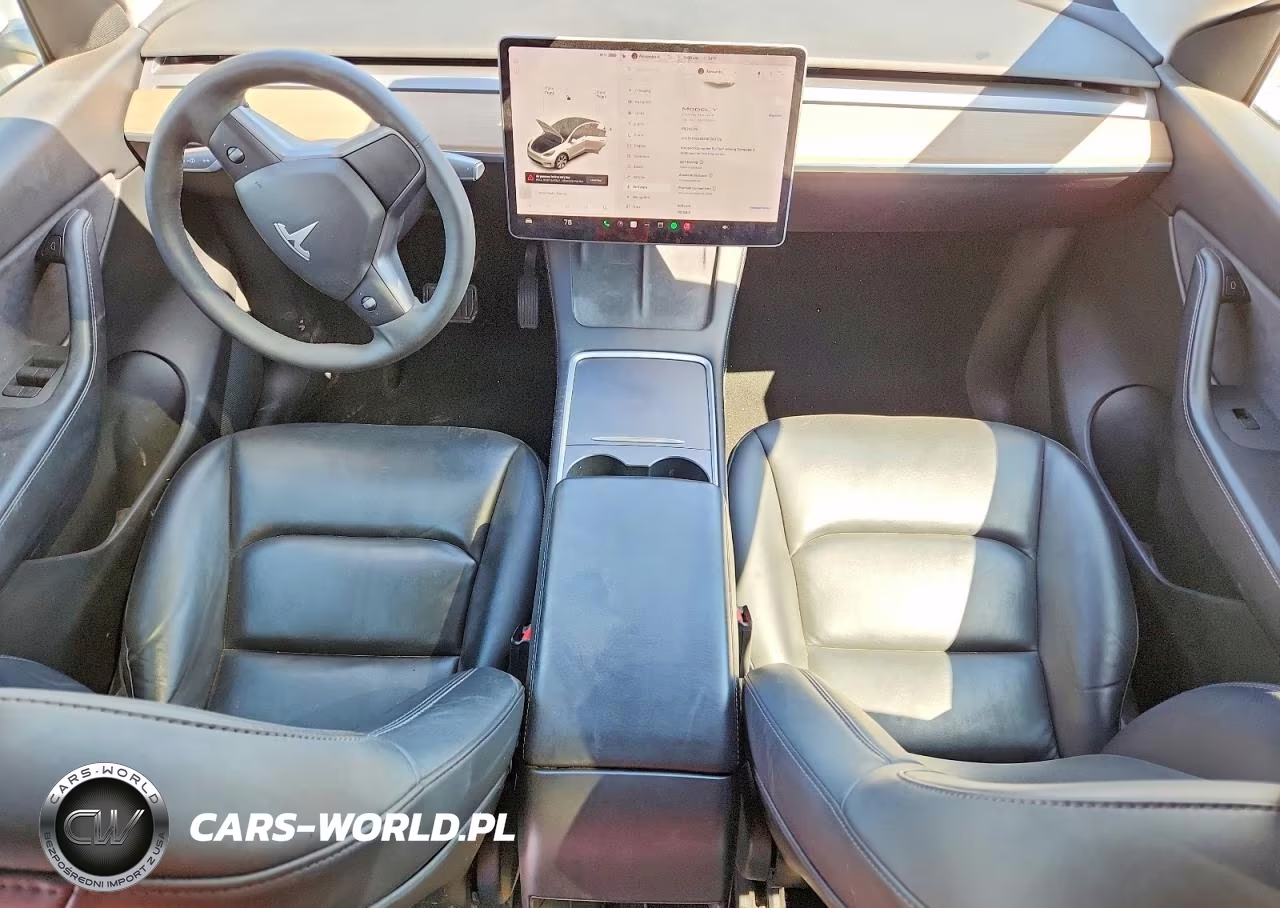 2021 Tesla Model Y VIN:5YJYGDEE3MF200775 - 8