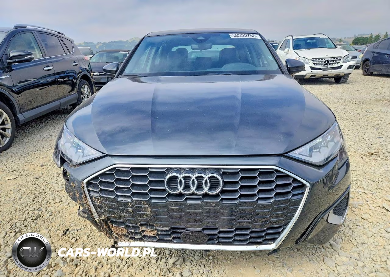 2022 Audi A3 Premium VIN:WAUGUDGY3NA091950 - 5