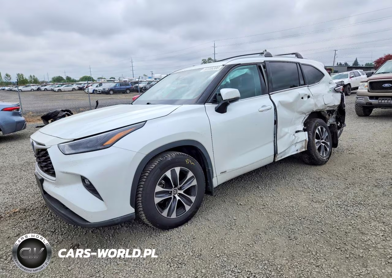 2022 Toyota Highlander Hybrid Xle – zdjęcie 1 z 13