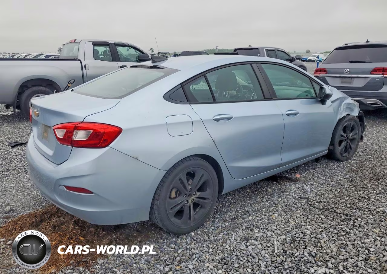 2017 Chevrolet Cruze Ls VIN:1G1BC5SM5H7150758 - 3