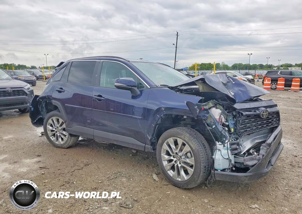 2025 Toyota Rav4 Xle Premium VIN:2T3A1RFV2SW615382 - 4