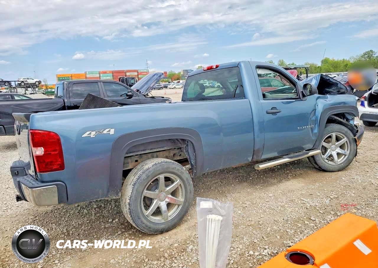 2012 Chevrolet Silverado K1500 VIN:1GCNKPEA9CZ158993 - 3