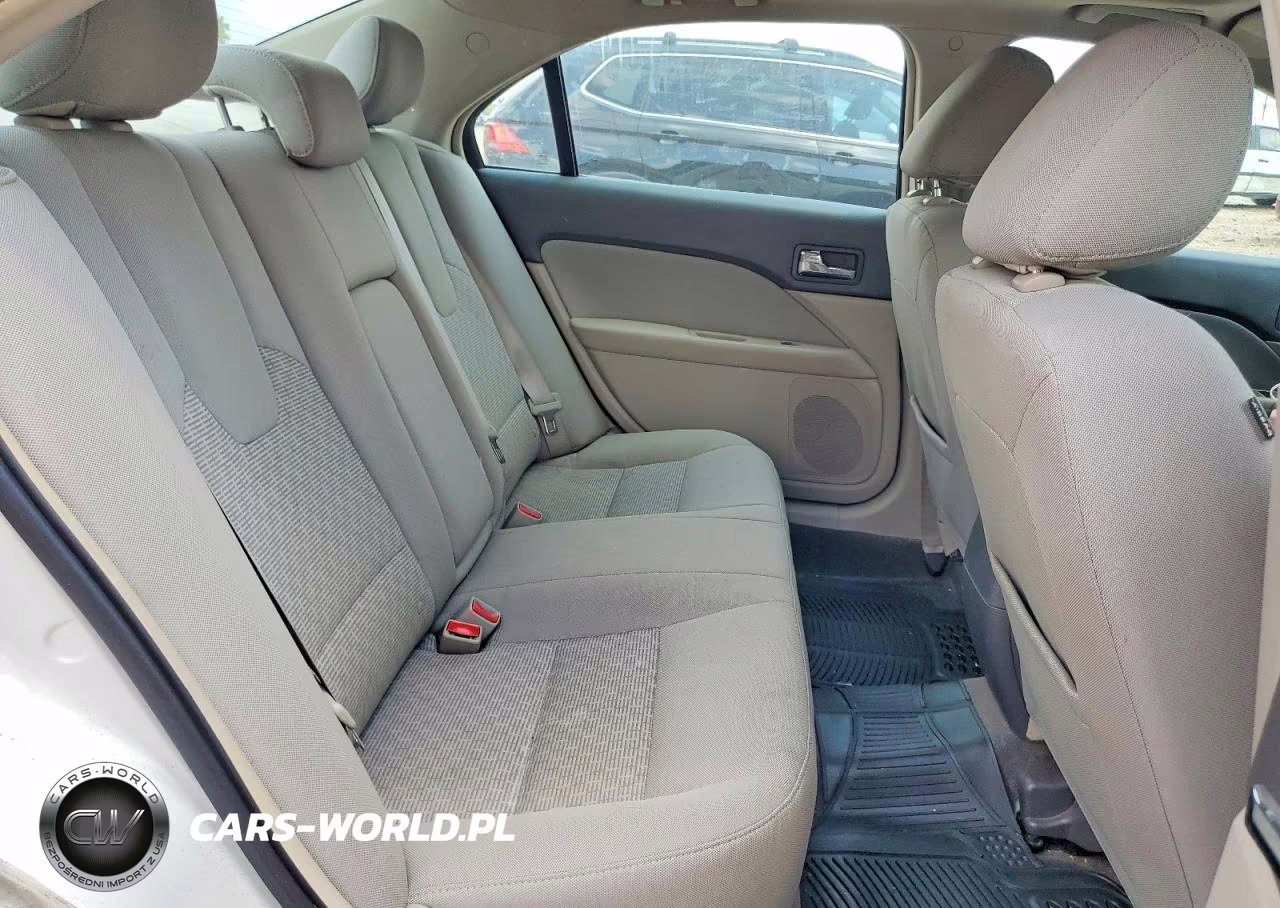 2011 Ford Fusion VIN:3FAHP0HA0BR187924 - 10
