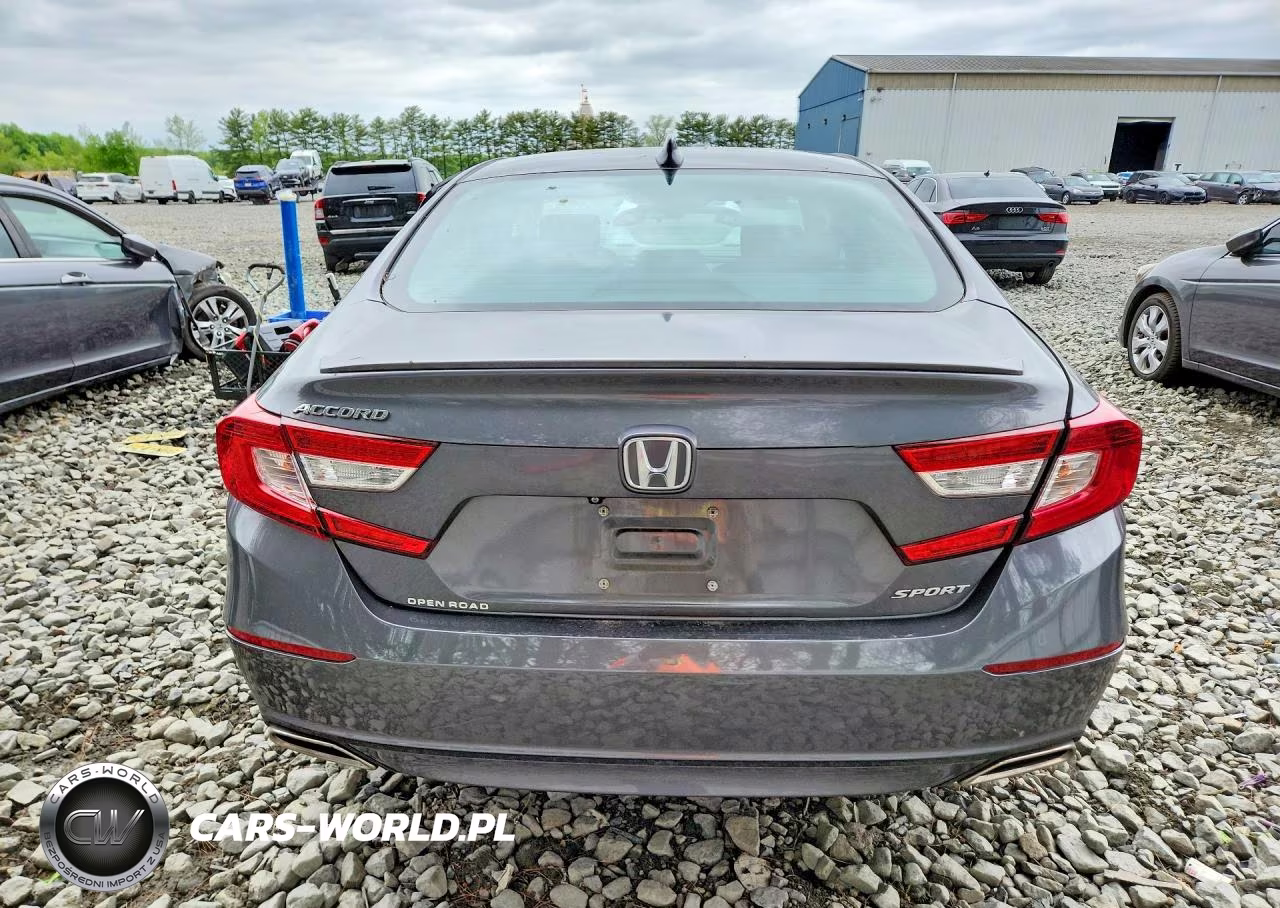 2018 Honda Accord Sport VIN:1HGCV1F35JA021820 - 6