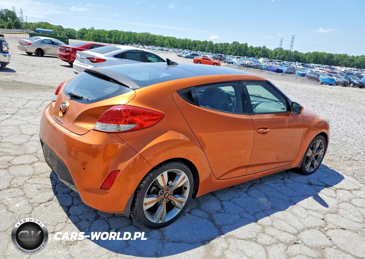 2012 Hyundai Veloster Base VIN:KMHTC6AD6CU023641 - 3