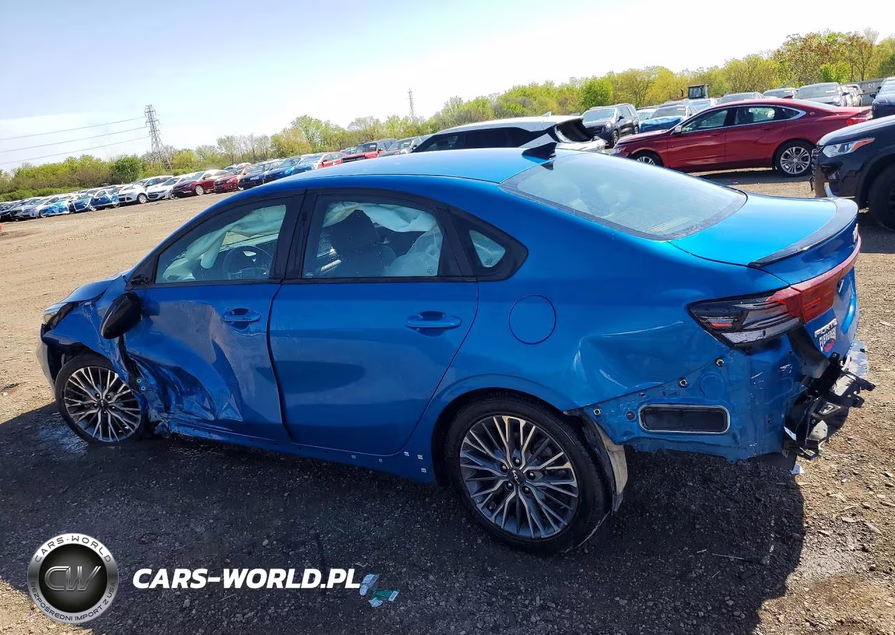 2024 Kia Forte Gt Line VIN:3KPF54AD4RE700130 - 2