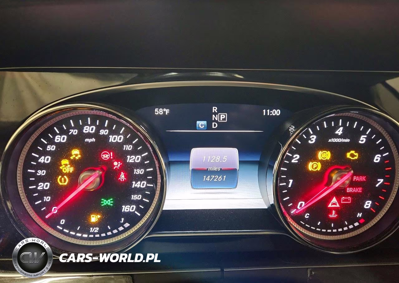 2018 Mercedes-Benz E 400 VIN:WDD1J6FB8JF016187 - 9