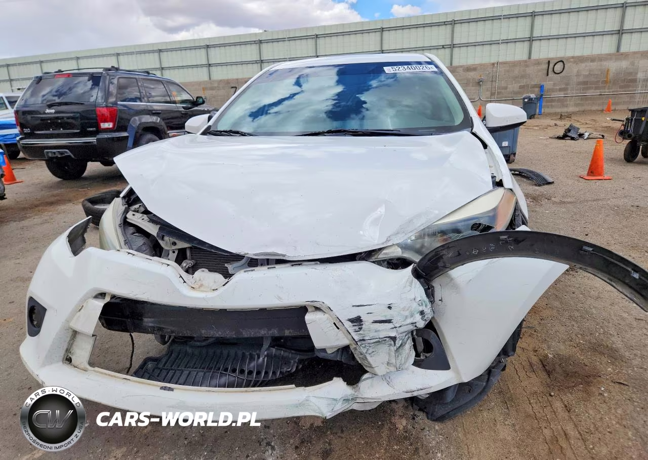 2014 Toyota Corolla Le Plus VIN:5YFBURHE3EP067402 - 5