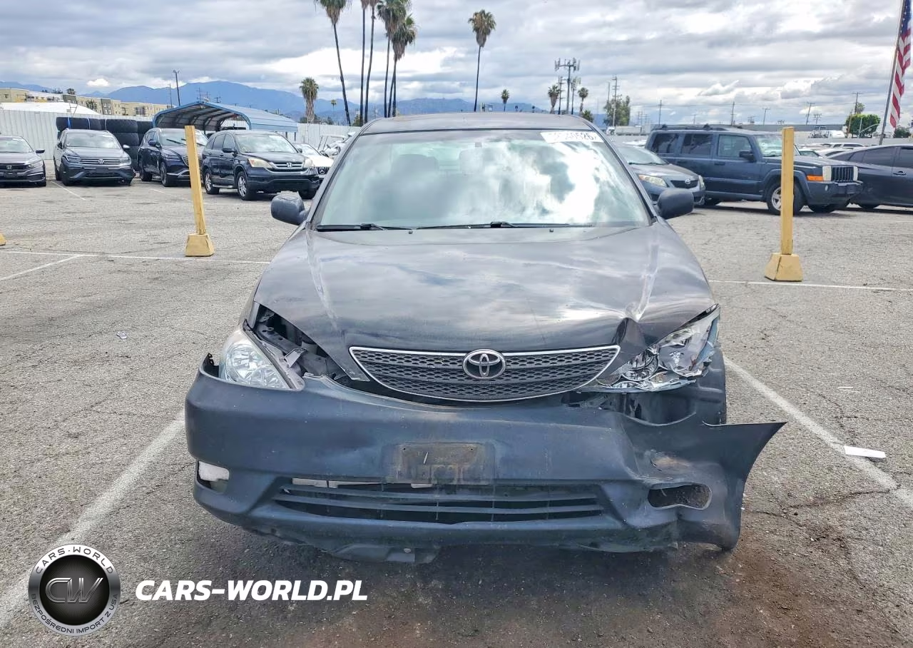 2005 Toyota Camry Se VIN:4T1BE32K05U051746 - 5