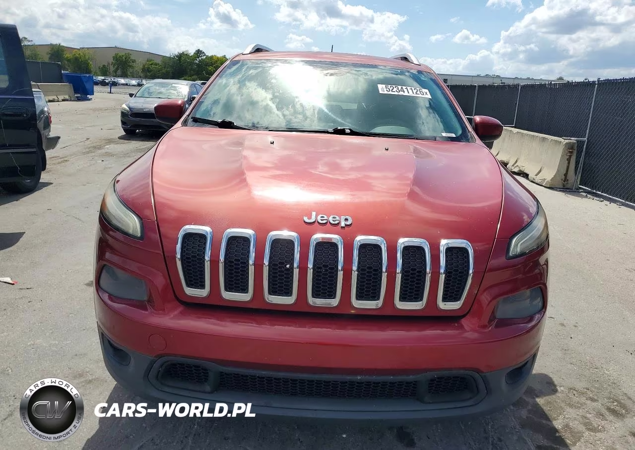 2014 Jeep Cherokee VIN:1C4PJLCS7EW283799 - 5