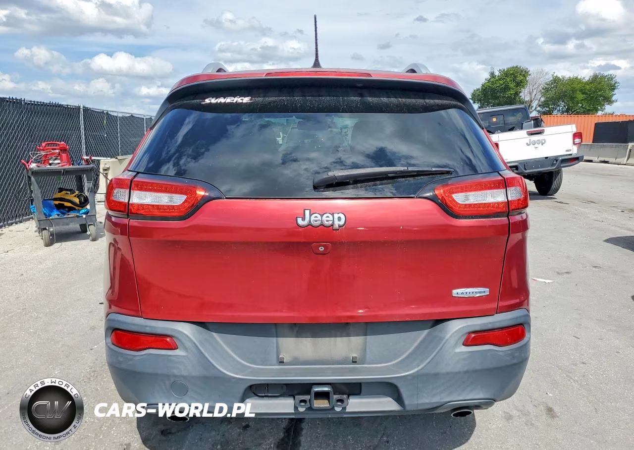 2014 Jeep Cherokee VIN:1C4PJLCS7EW283799 - 6