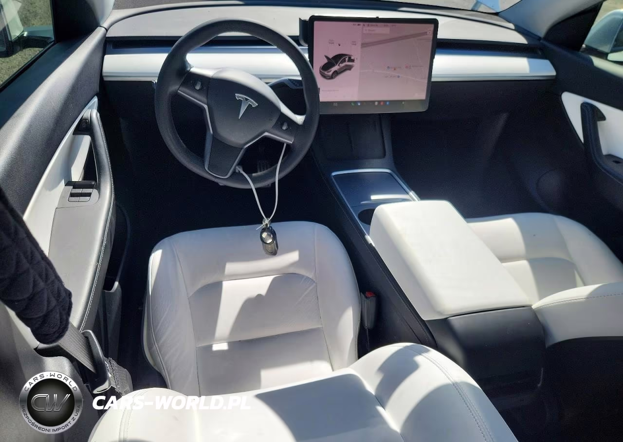 2021 Tesla Model Y VIN:5YJYGDEF6MF211598 - 8
