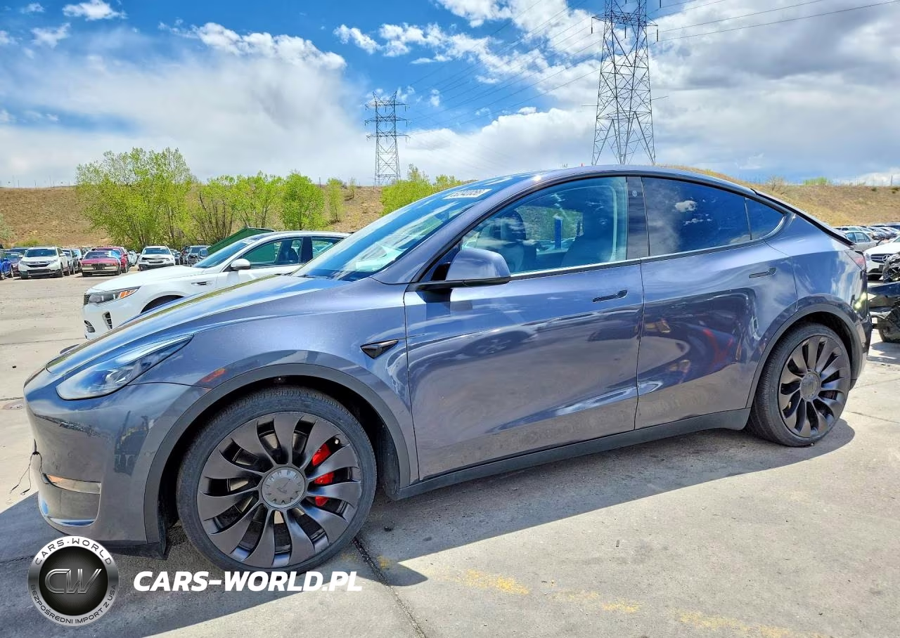2022 Tesla Model Y – zdjęcie 1 z 12