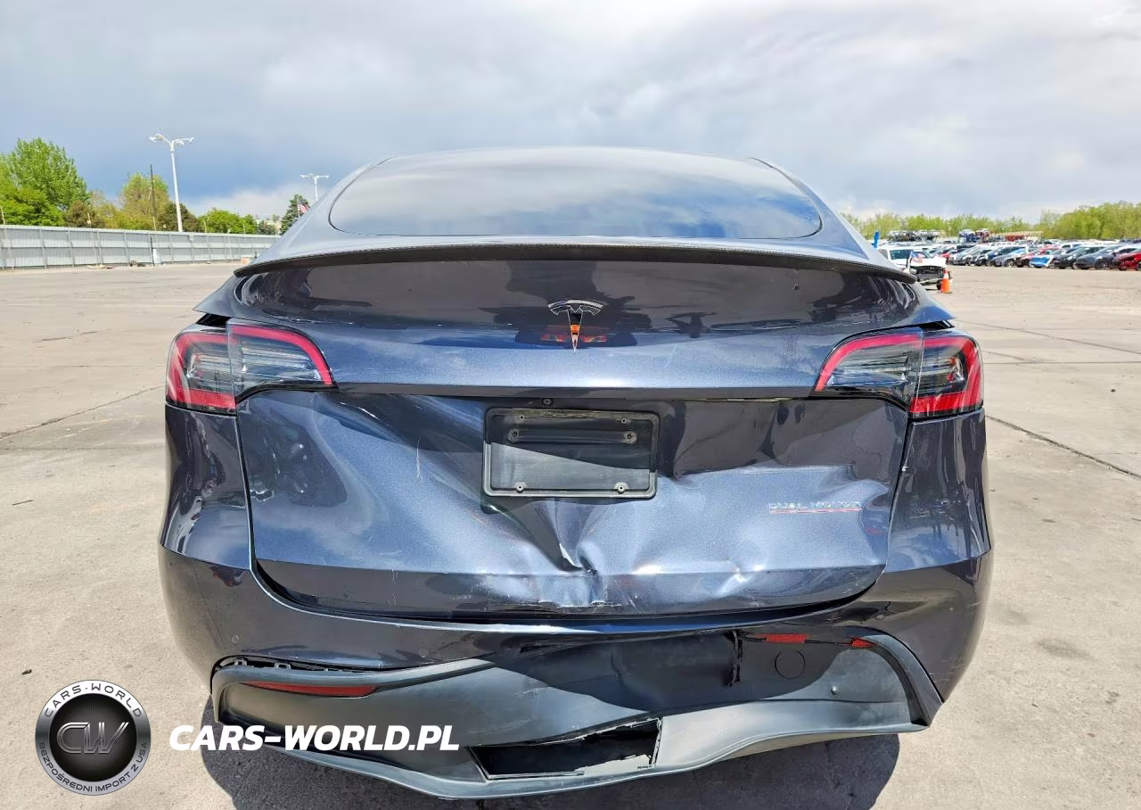 2022 Tesla Model Y VIN:7SAYGDEF9NF452401 - 6