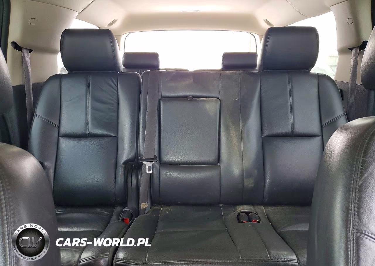 2013 Chevrolet Suburban K1500 Lt VIN:1GNSKJE7XDR243743 - 10