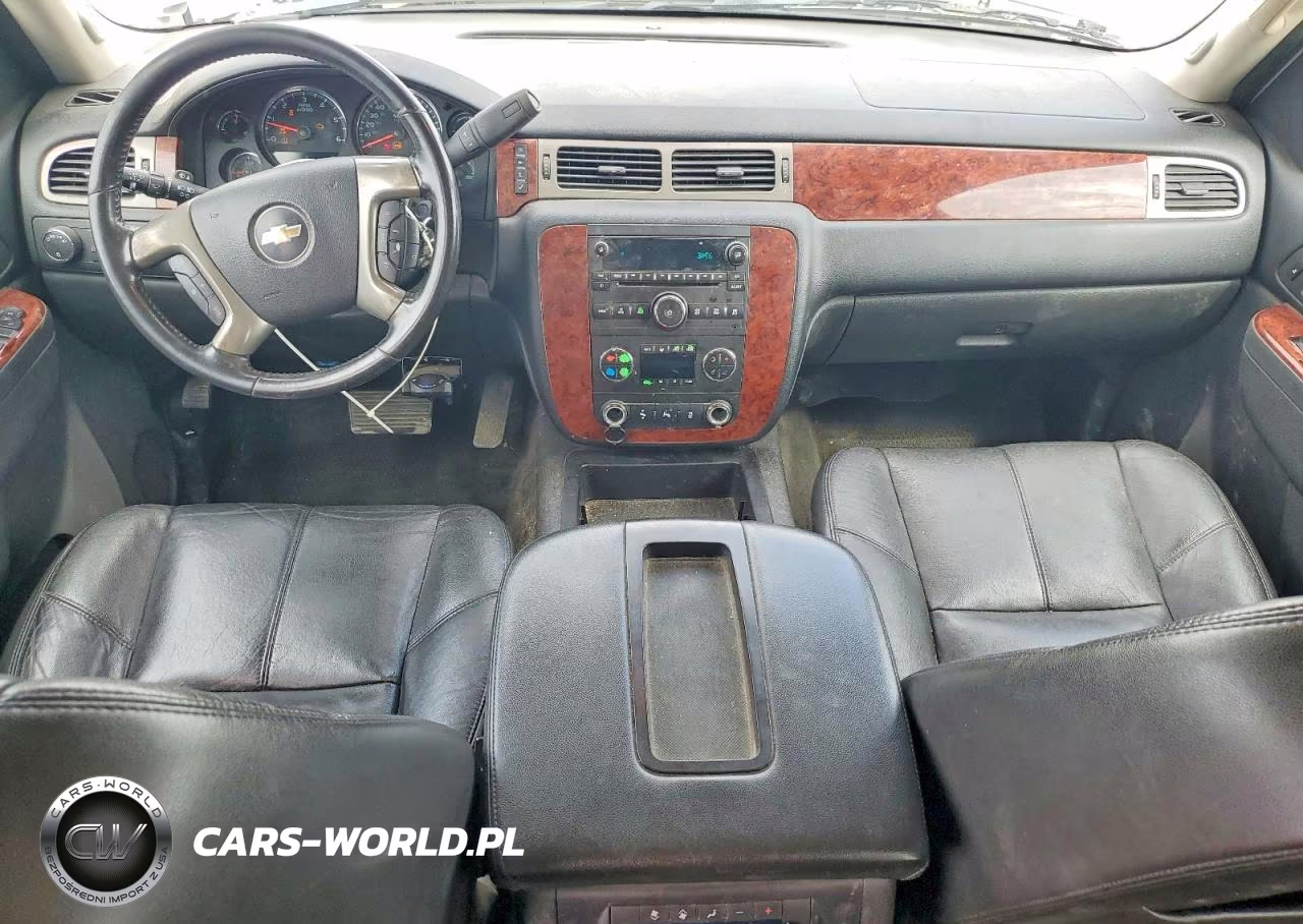 2013 Chevrolet Suburban K1500 Lt VIN:1GNSKJE7XDR243743 - 8