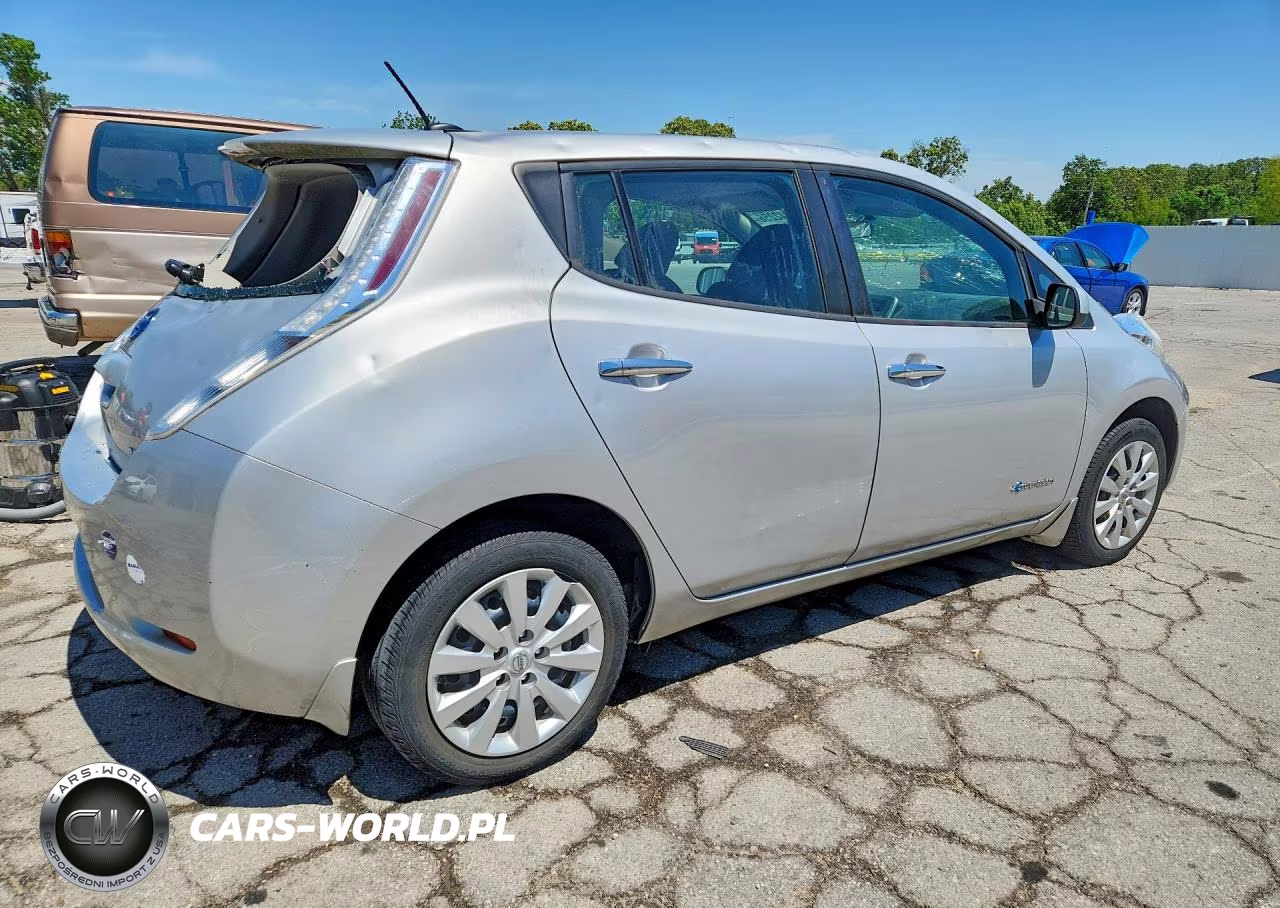 2015 Nissan Leaf S VIN:1N4AZ0CP9FC331949 - 3