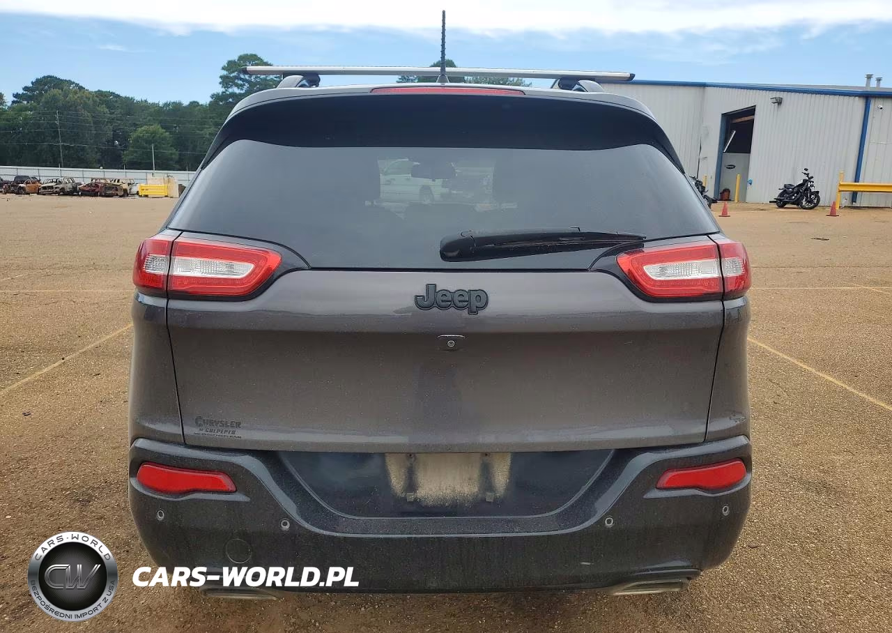 2018 Jeep Cherokee Latitude VIN:1C4PJLCX2JD590976 - 6