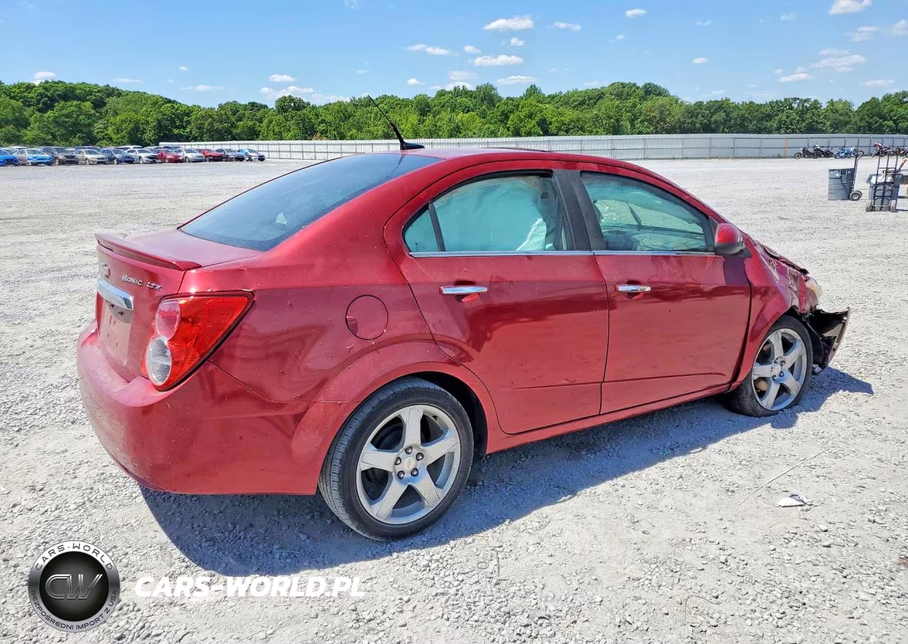 2014 Chevrolet Sonic Ltz VIN:1G1JE5SB5E4151605 - 3