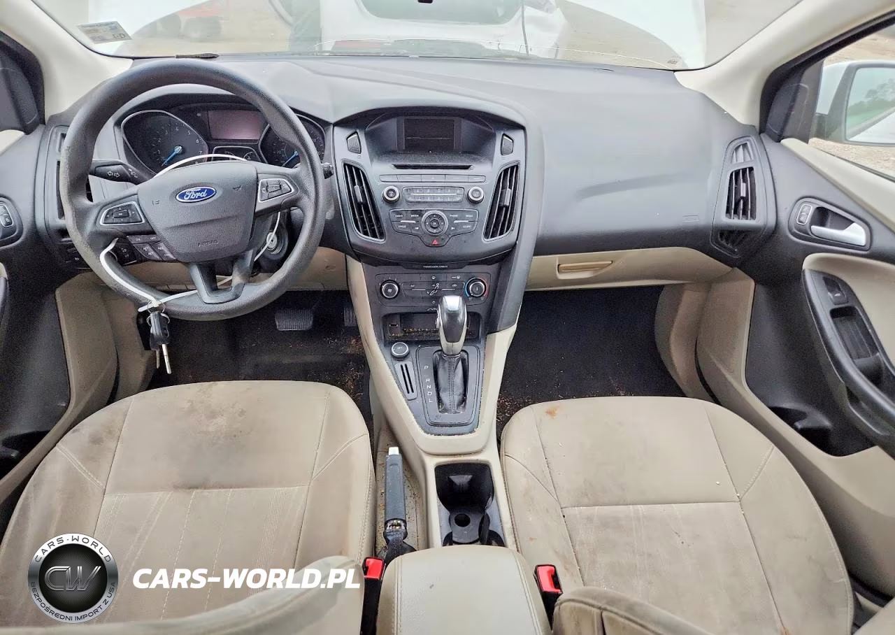 2016 Ford Focus Se VIN:1FADP3K20GL249698 - 8