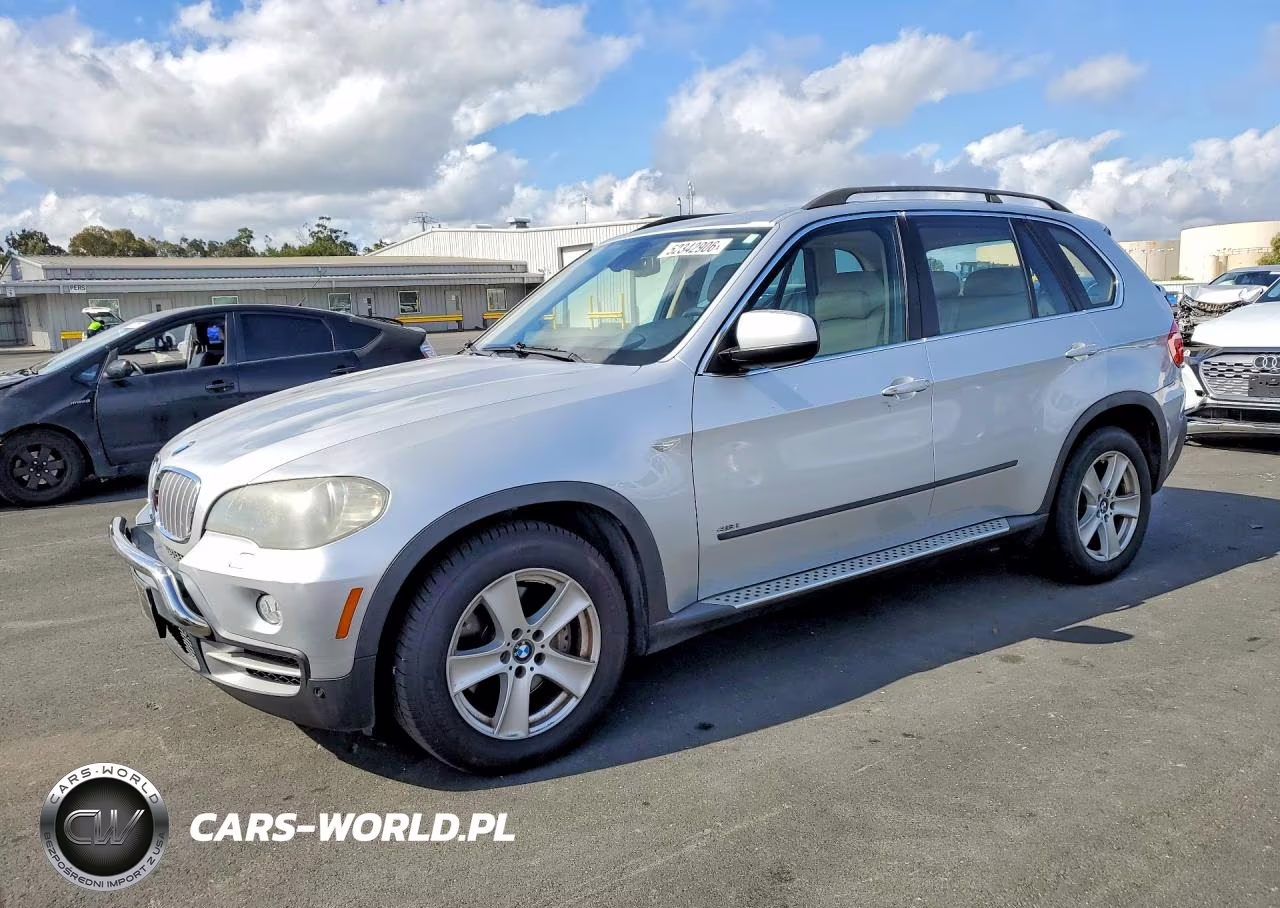 2007 BMW X5 4.8I