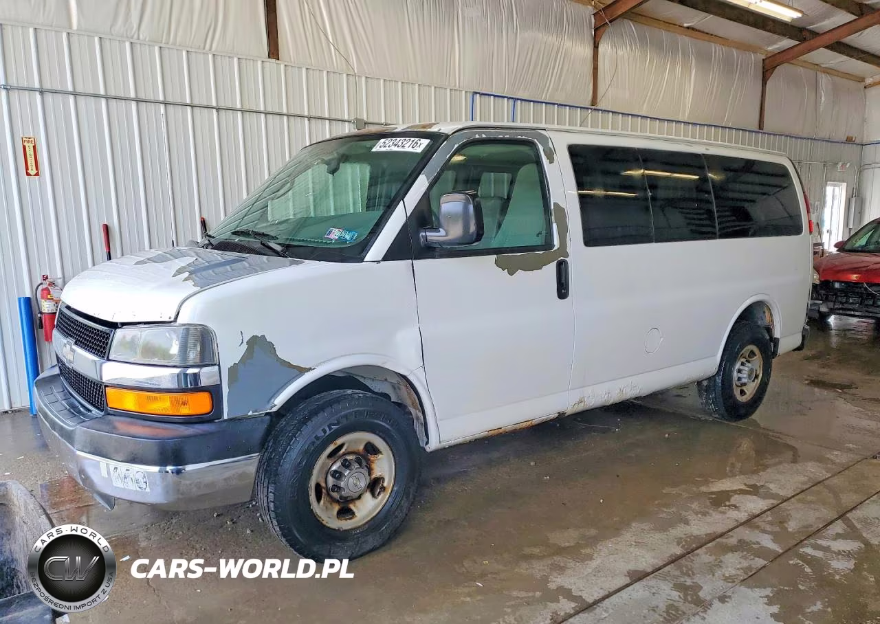 2010 Chevrolet Express G2500 Lt