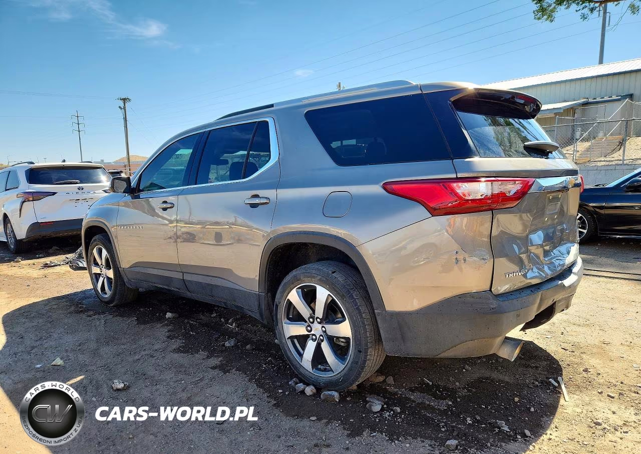 2018 Chevrolet Traverse Lt VIN:1GNERHKW2JJ147807 - 2