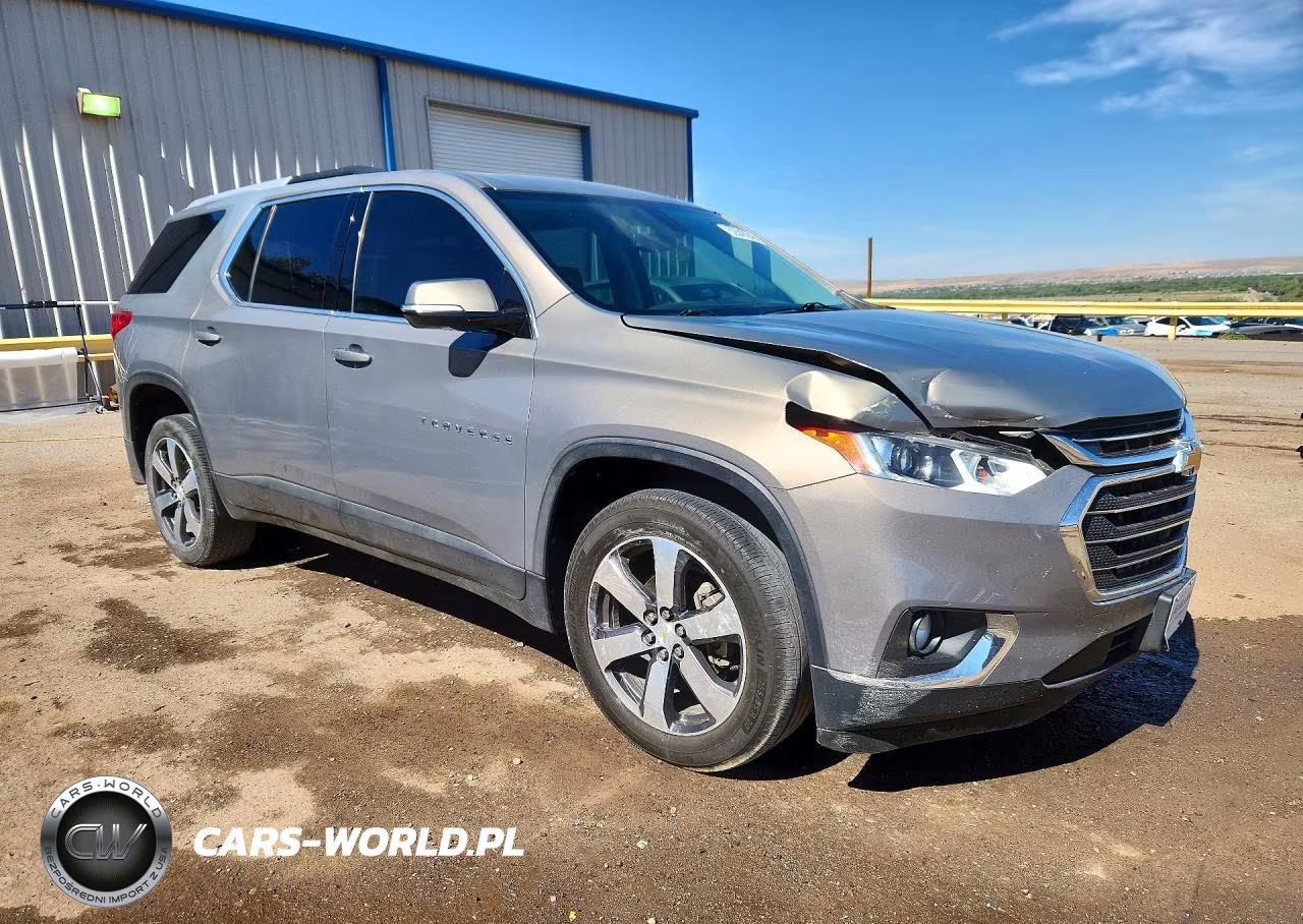 2018 Chevrolet Traverse Lt VIN:1GNERHKW2JJ147807 - 4