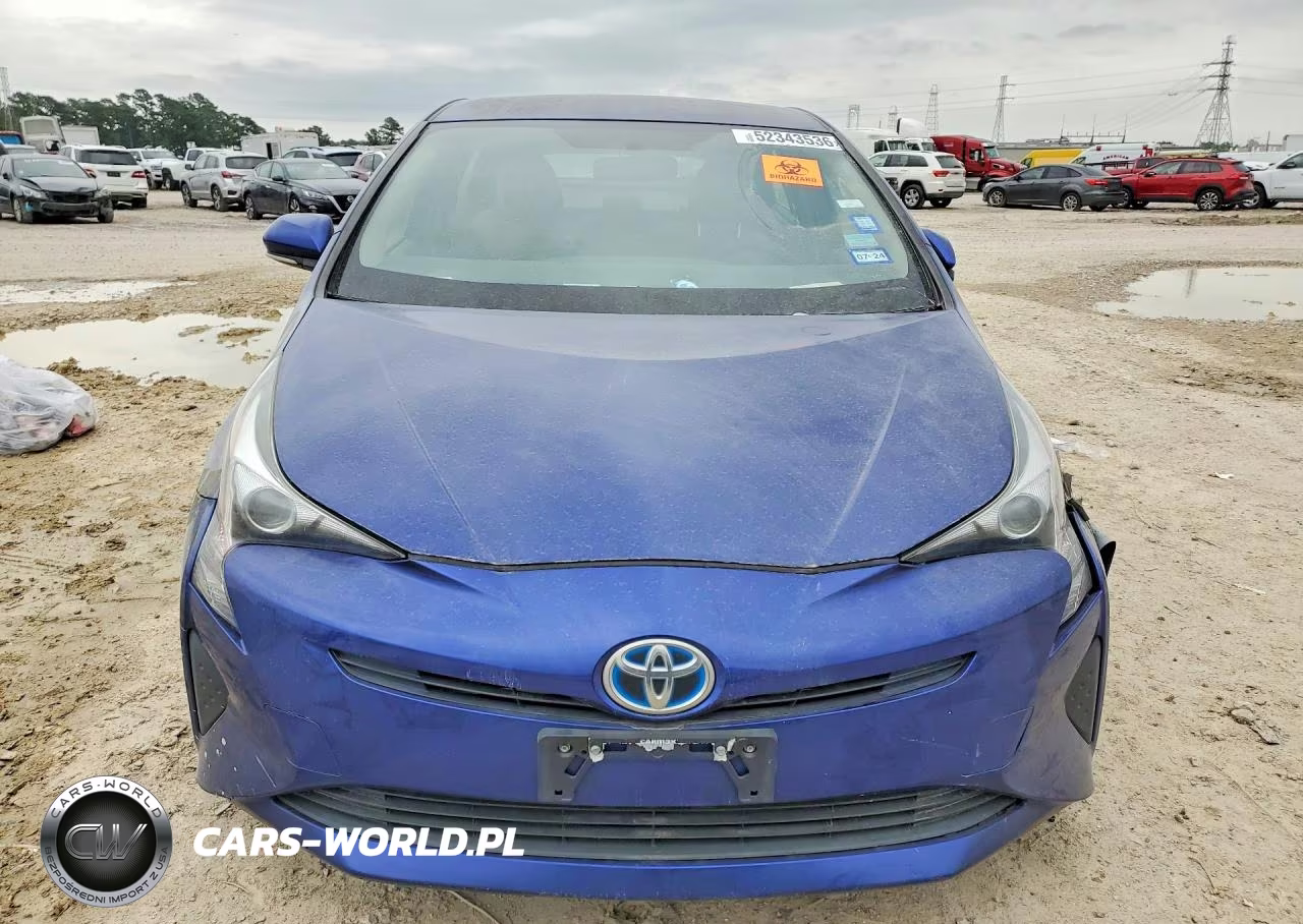 2016 Toyota Prius Two VIN:JTDKBRFUXG3528736 - 5