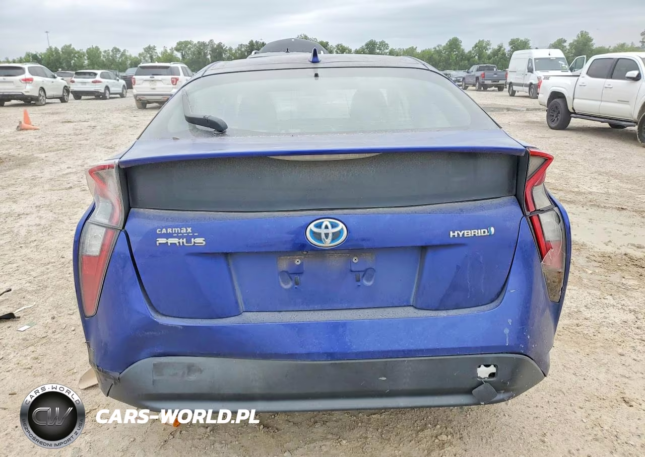 2016 Toyota Prius Two VIN:JTDKBRFUXG3528736 - 6