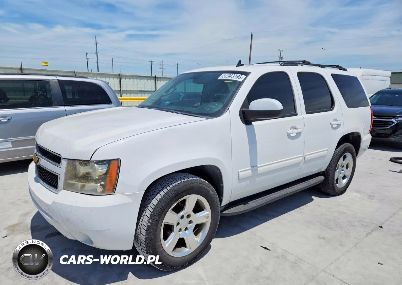 2011 Chevrolet Tahoe VIN:1GNSCAE05BR249429 - 1