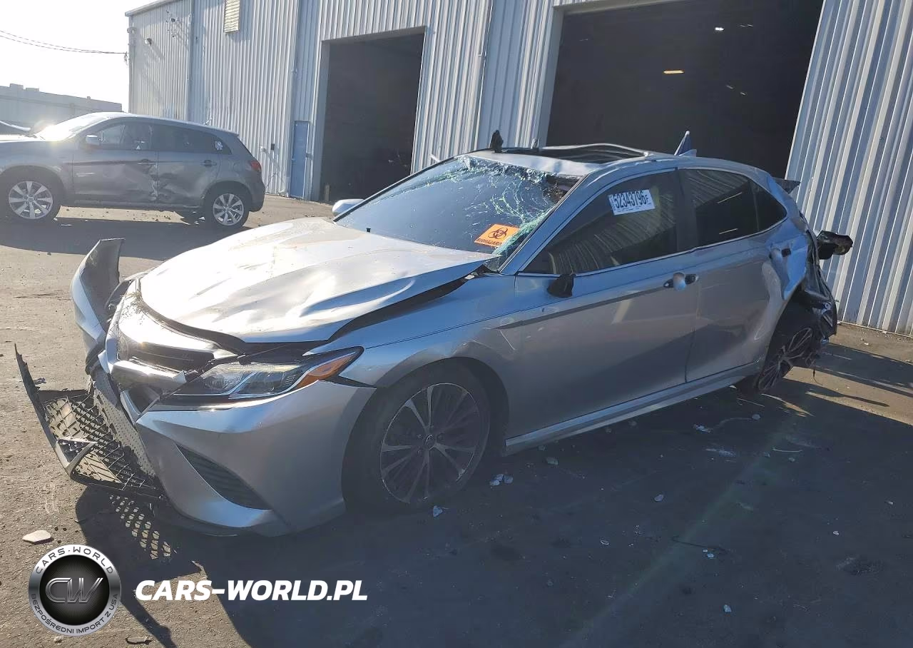 2020 Toyota Camry Se