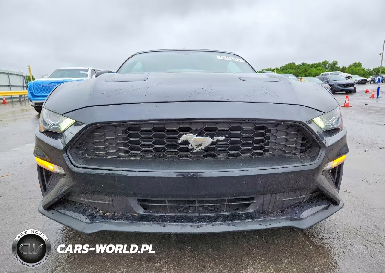 2018 Ford Mustang VIN:1FATP8UHXJ5111236 - 5