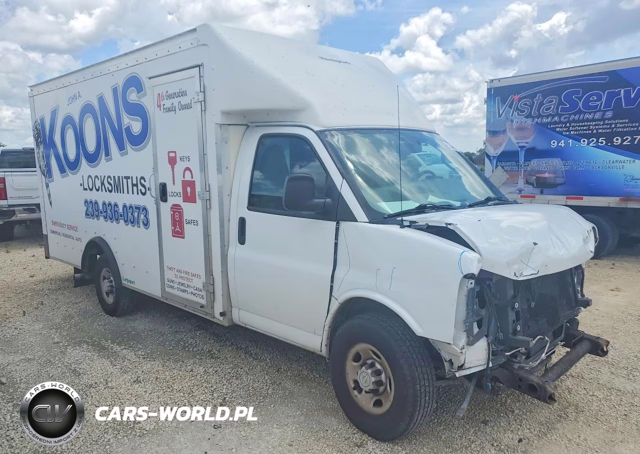 2022 Chevrolet Express Delivery Truck VIN:1GB0GSF75N1235768 - 4