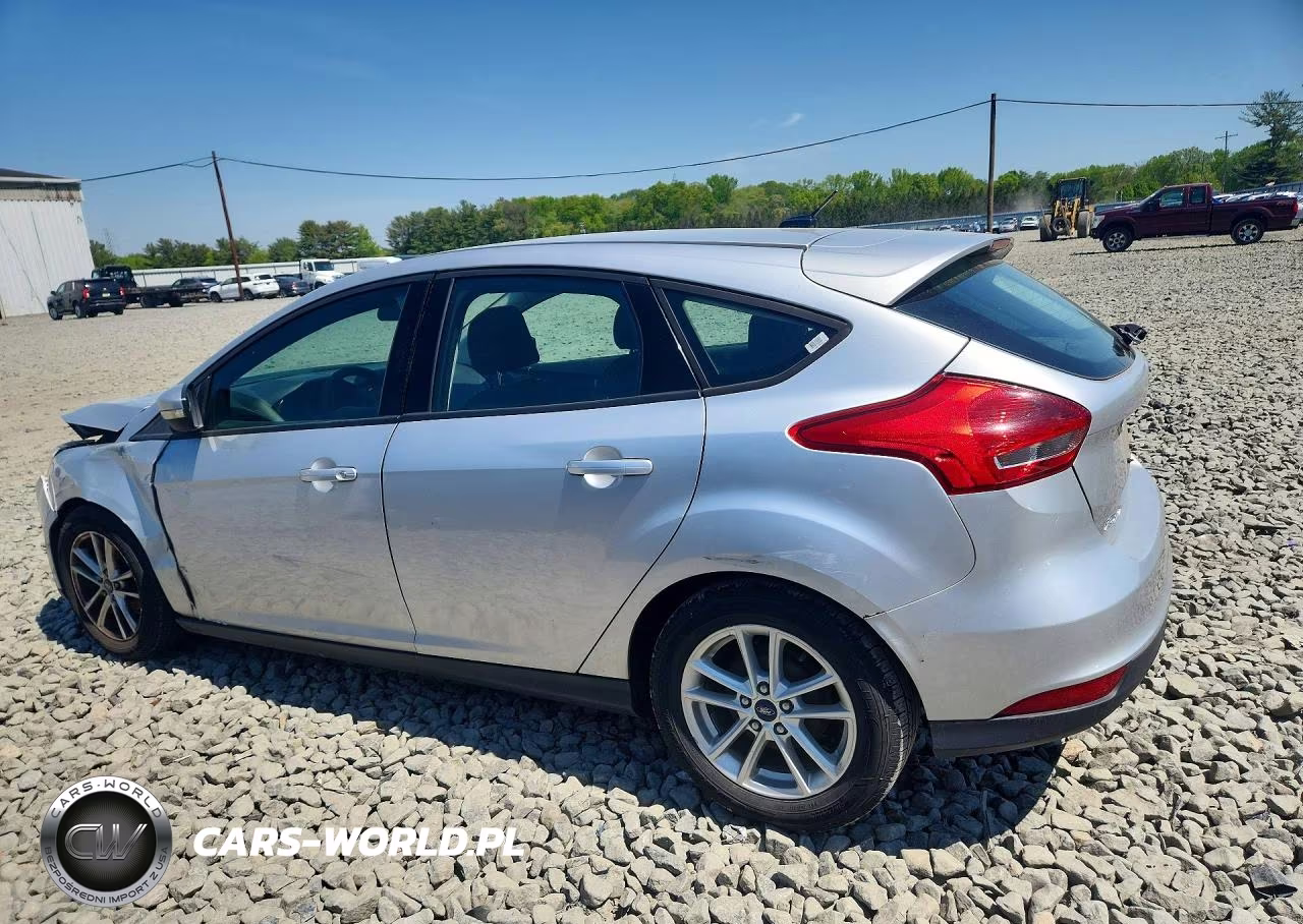 2016 Ford Focus Se VIN:1FADP3K23GL282954 - 2