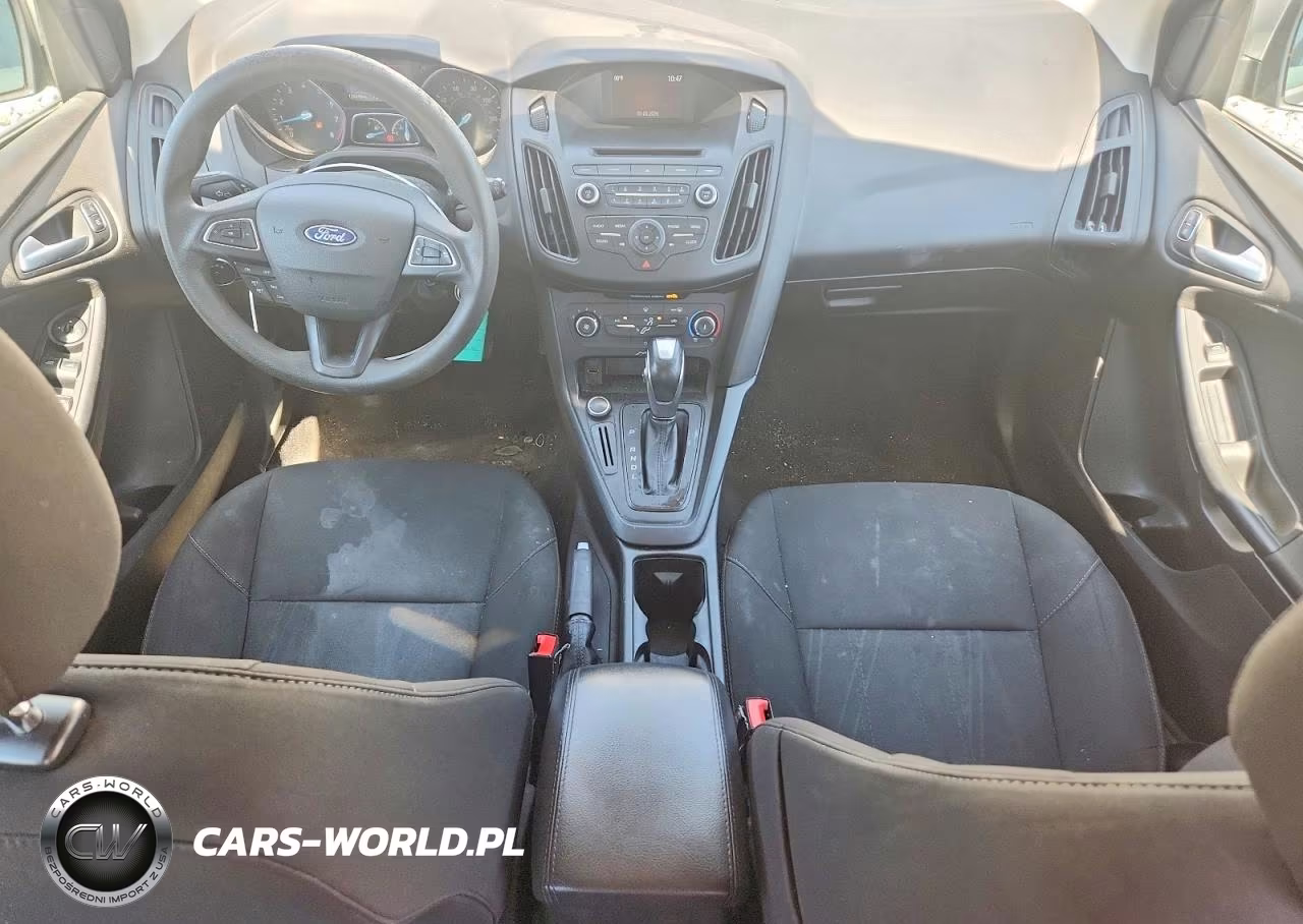 2016 Ford Focus Se VIN:1FADP3K23GL282954 - 8