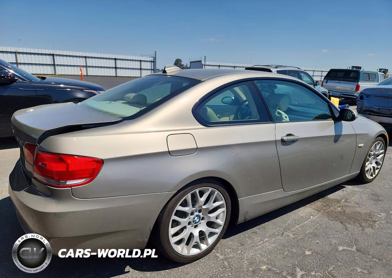 2009 BMW 328I VIN:WBAWV13539P121924 - 3