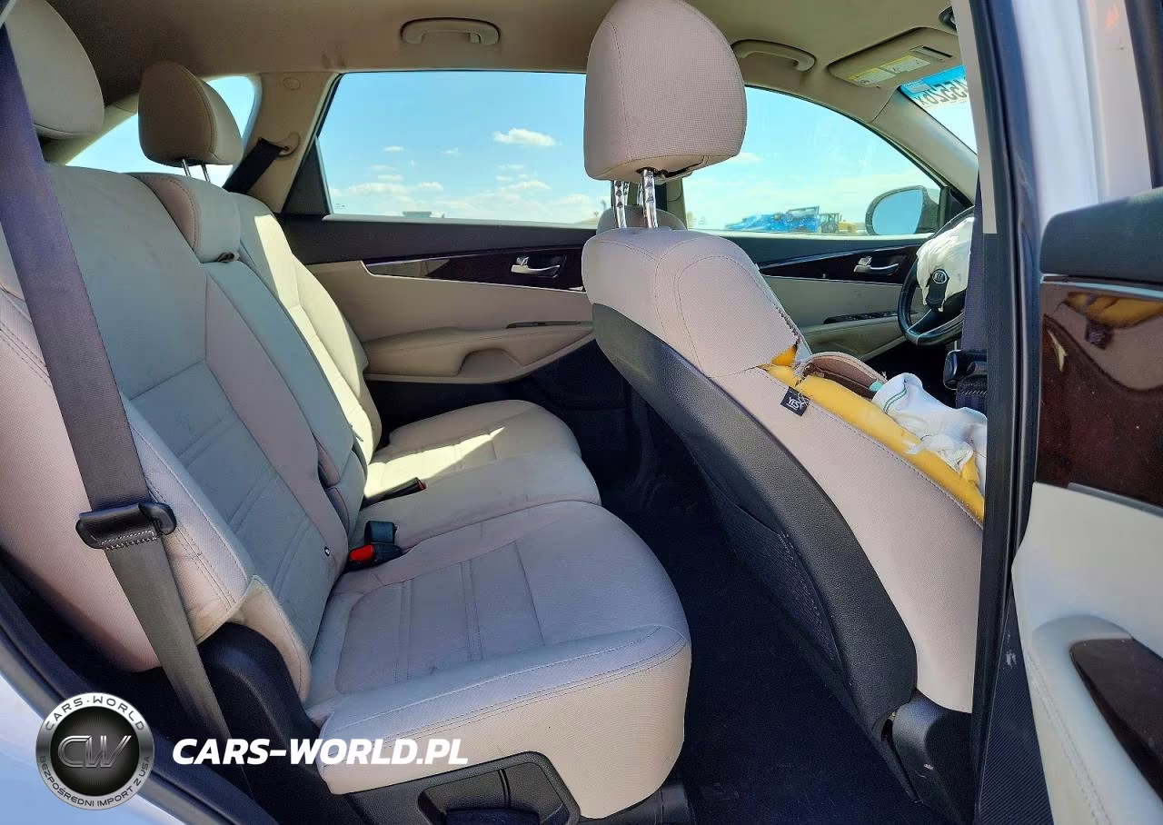 2018 Kia Sorento Lx VIN:5XYPGDA30JG408990 - 11