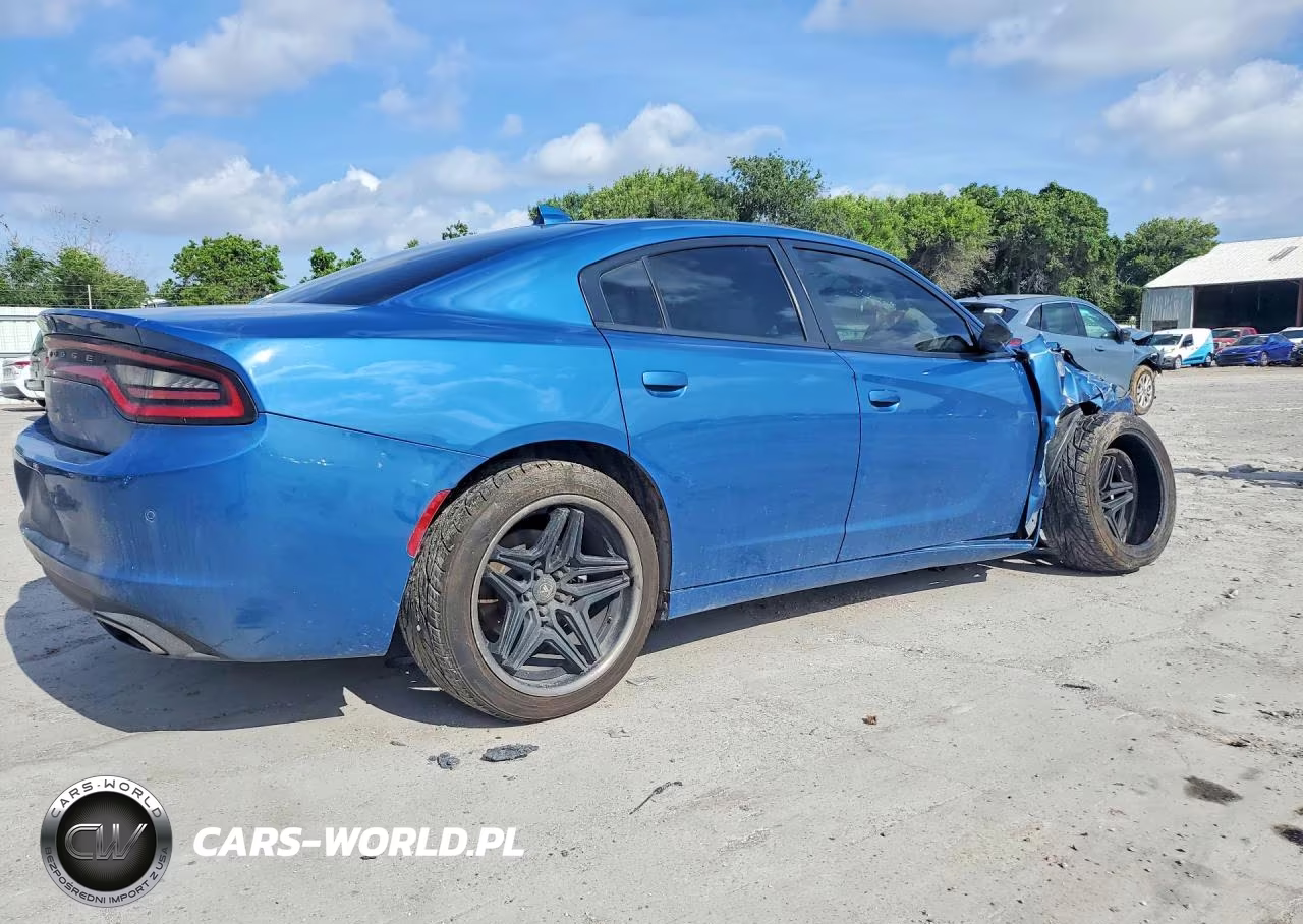 2023 Dodge Charger Sxt VIN:2C3CDXBG0PH675099 - 3