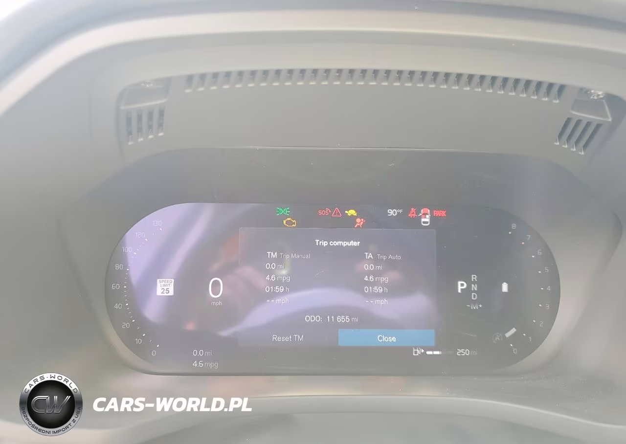 2025 Volvo Xc60 Plus VIN:YV4M12RCXS1225401 - 9