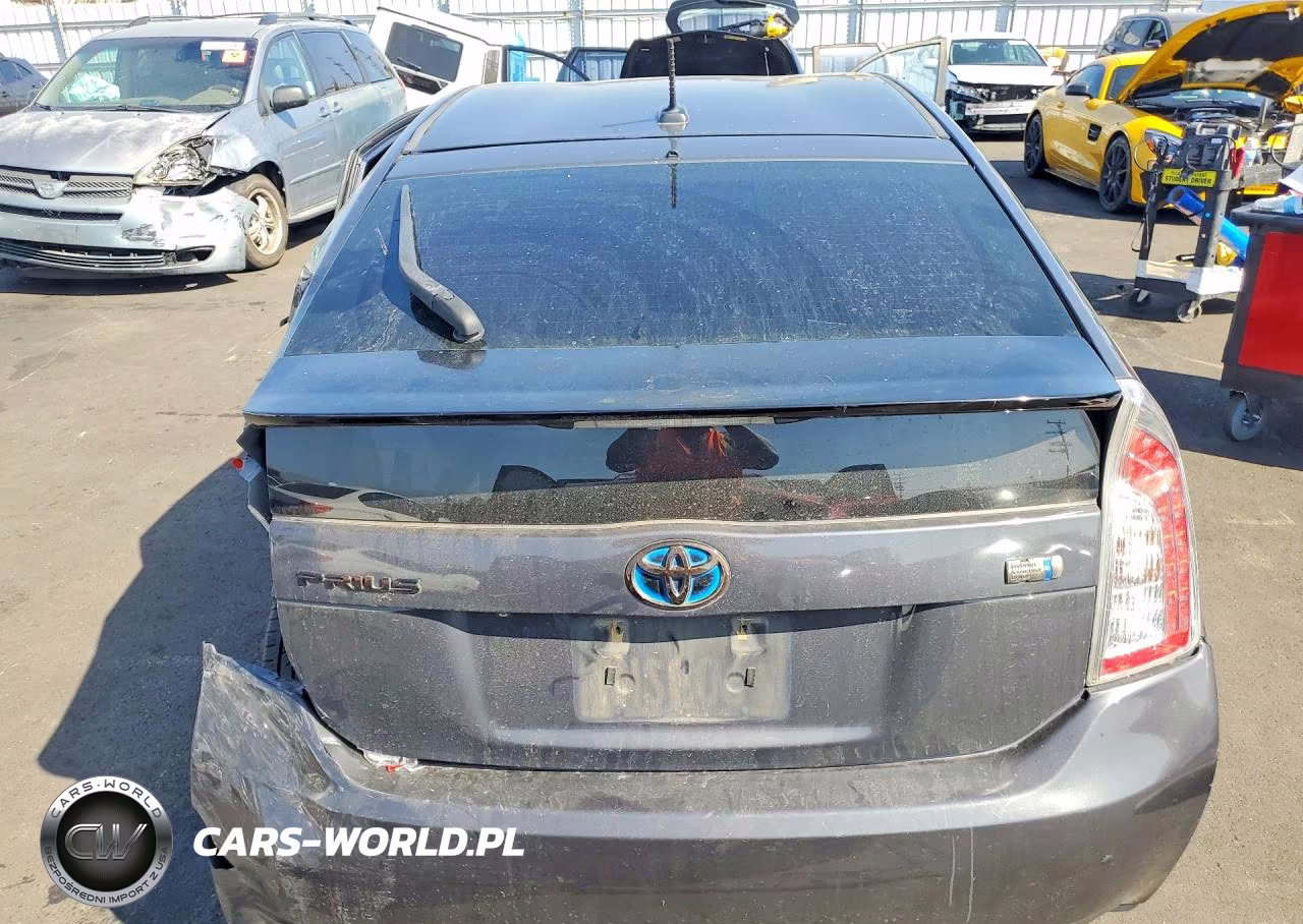 2015 Toyota Prius Three VIN:JTDKN3DU2F0431389 - 6